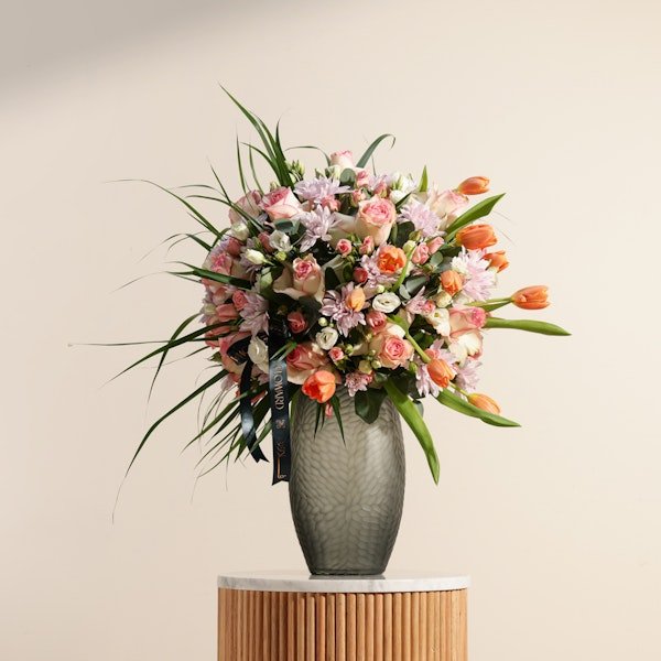 Shinny Flowers Vase